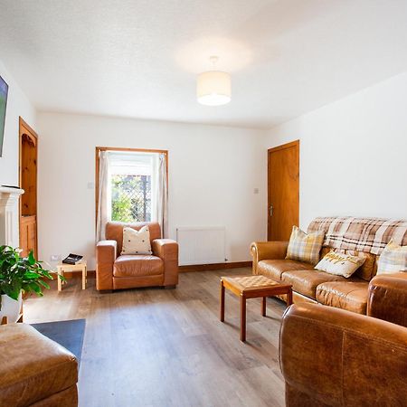 Mike'S 3-Bedroom Countryside Cottage Alness Zewnętrze zdjęcie